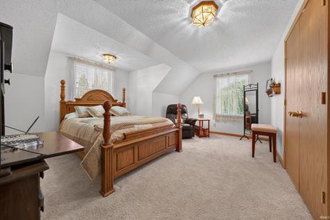 11321 S 100 West Lafontaine IN 46940