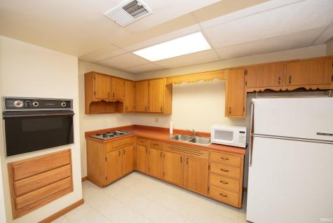 8949 Kirkridge Bluff Lafayette IN 47905