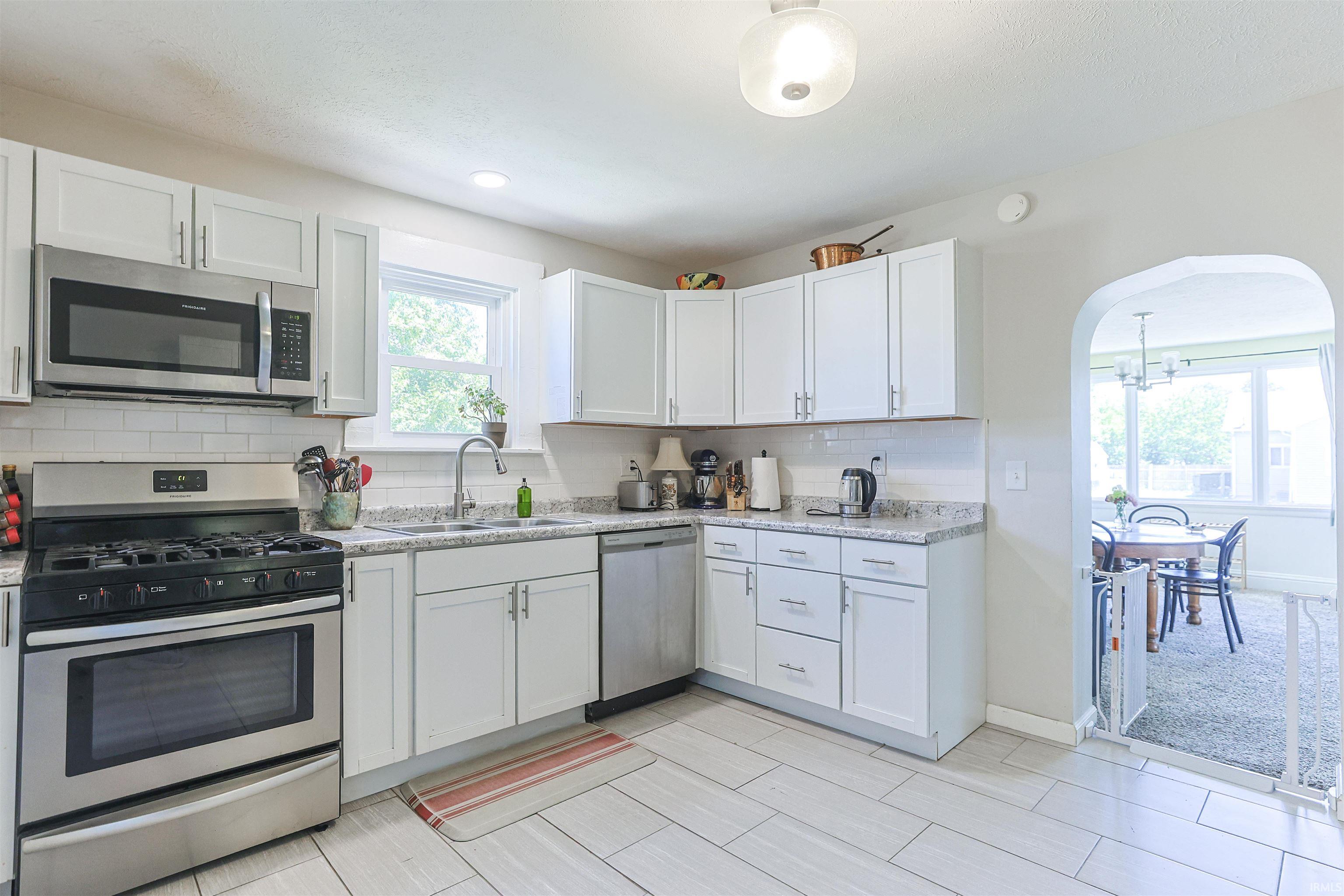 502 W 10th Street Mishawaka IN 46544