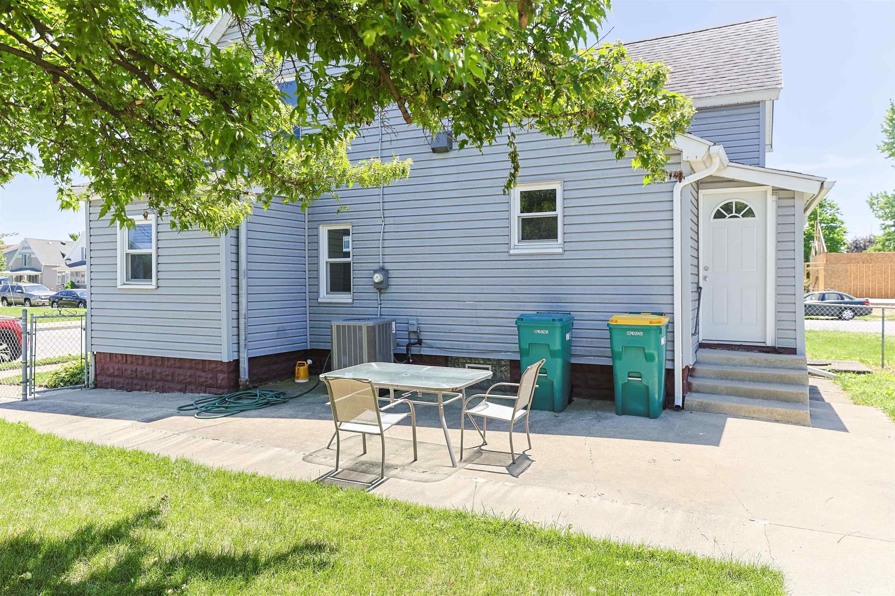 502 W 10th Street Mishawaka IN 46544