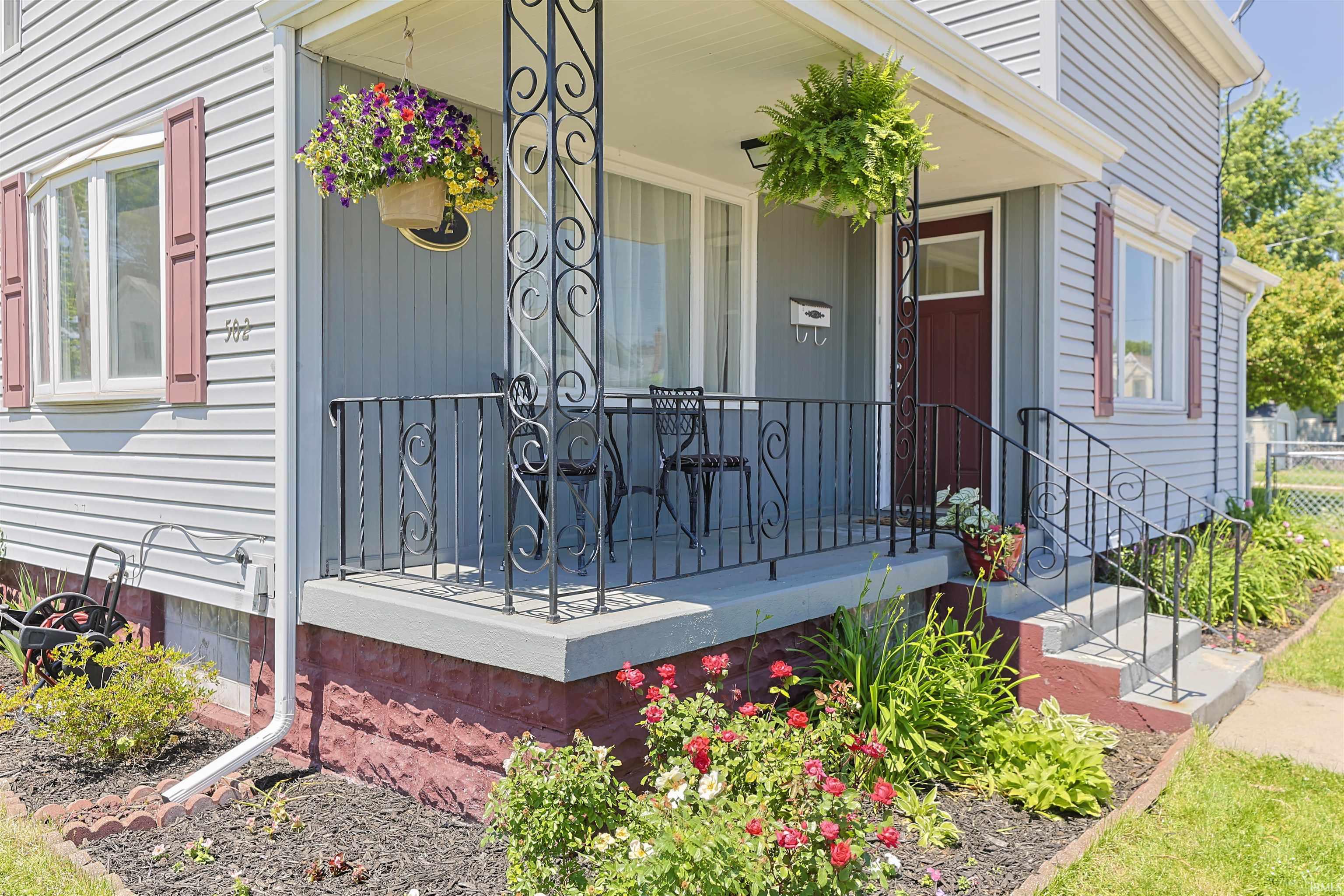 502 W 10th Street Mishawaka IN 46544