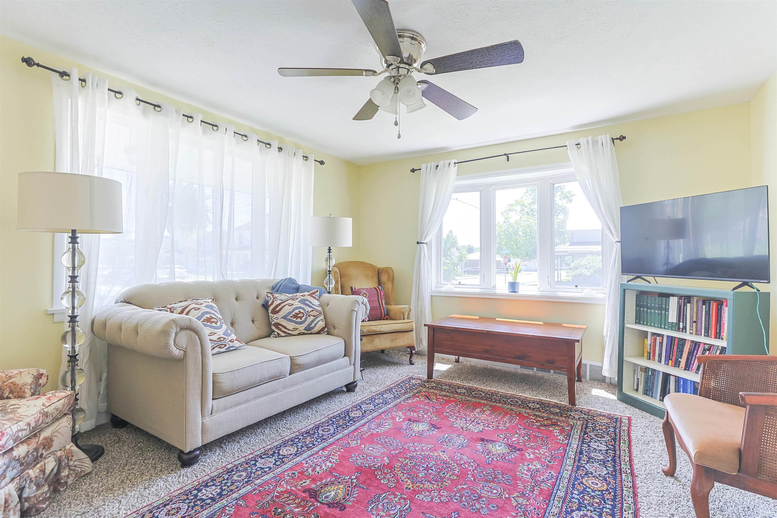 502 W 10th Street Mishawaka IN 46544