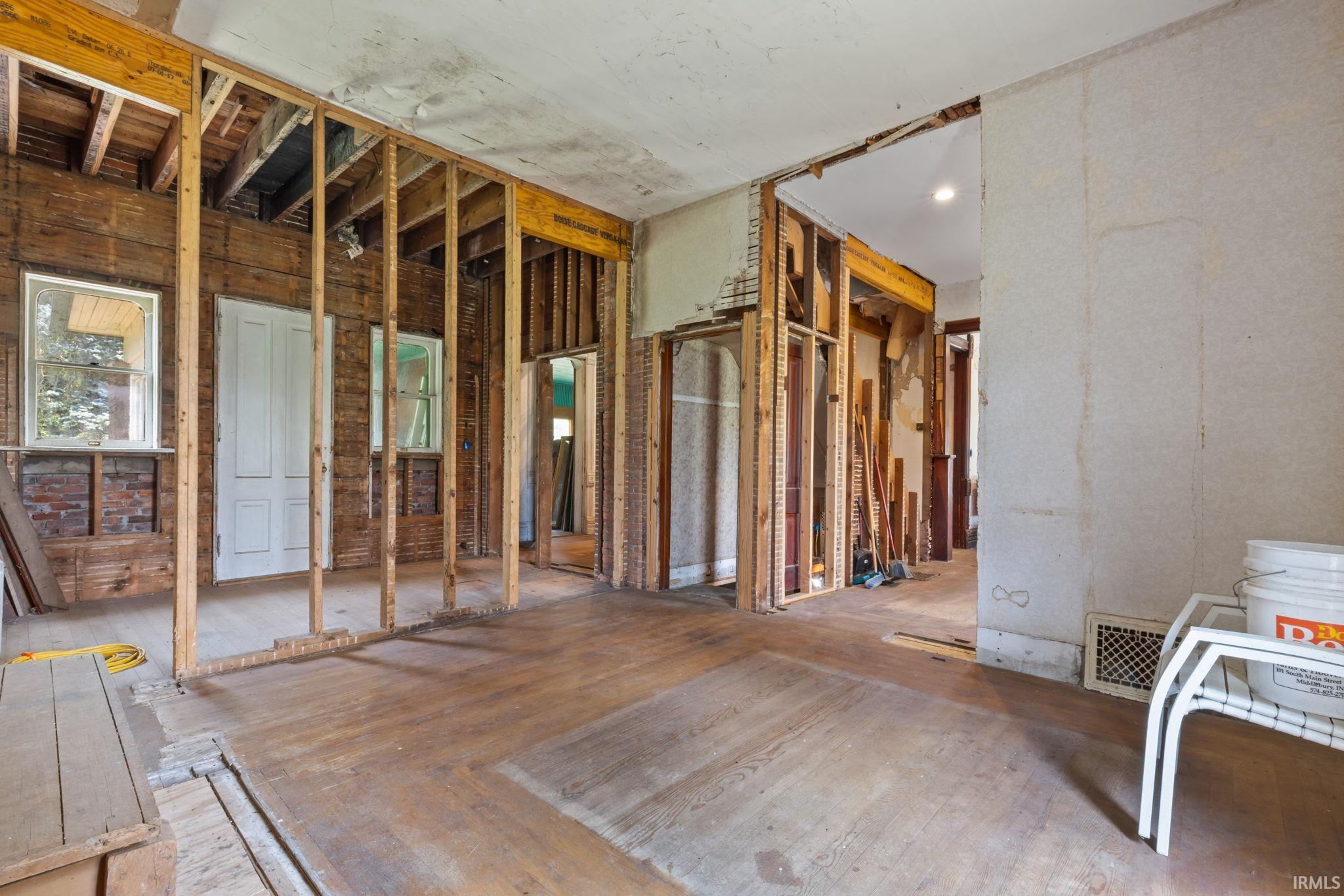 313 Bristol Avenue Middlebury IN 46540