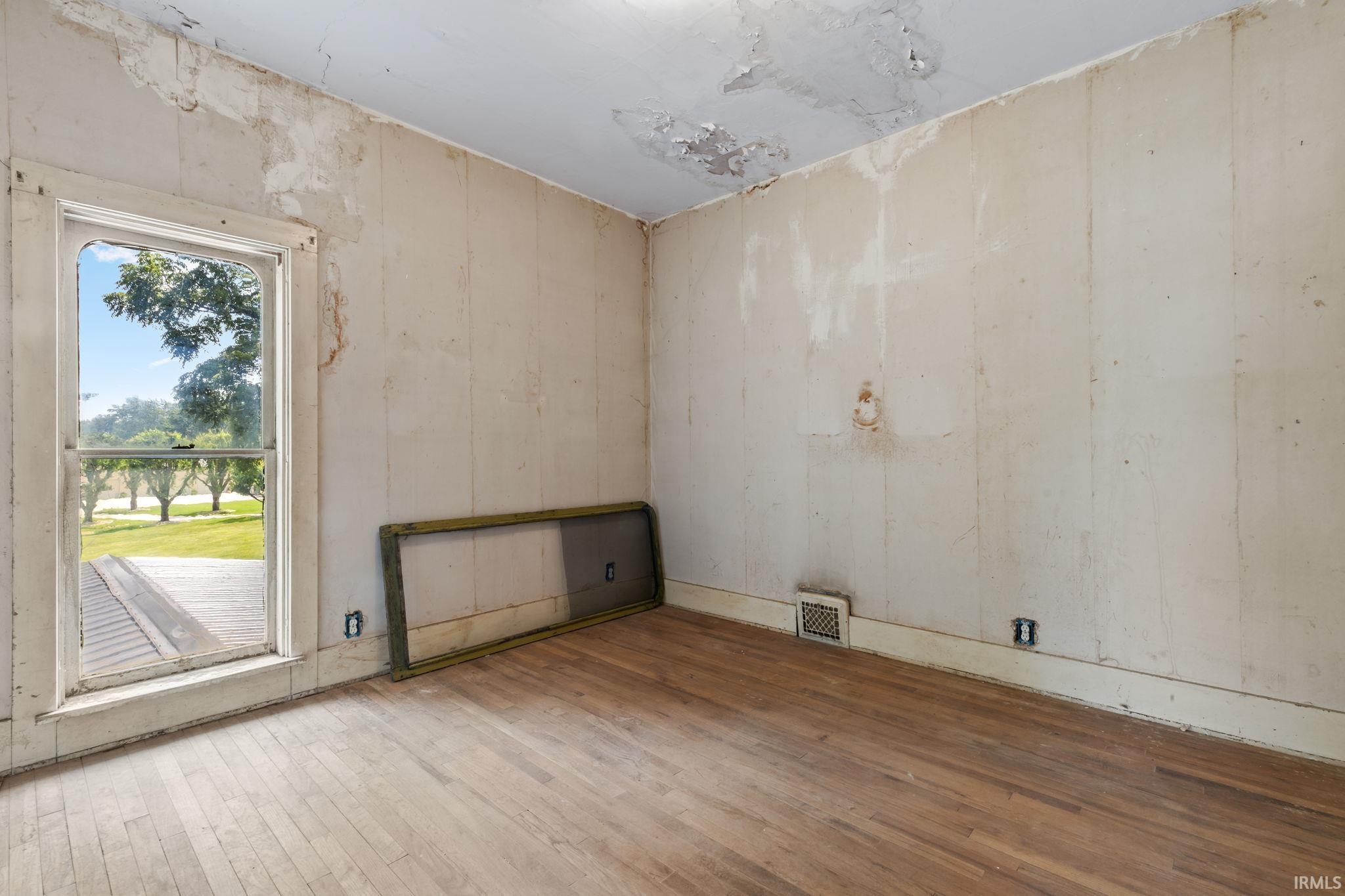313 Bristol Avenue Middlebury IN 46540