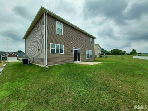 1406 N Hunters Crossing Pass Huntingburg IN 47542
