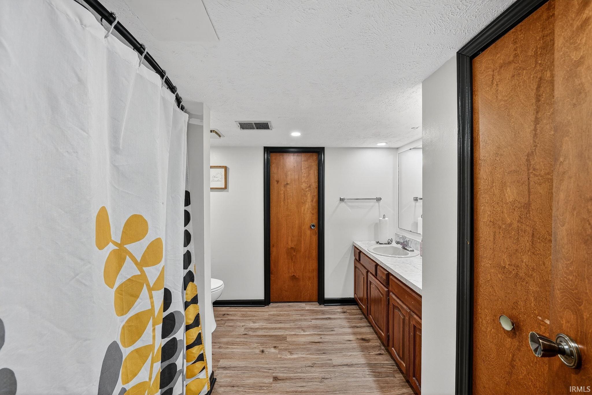 17202 Pencross Drive Granger IN 46530