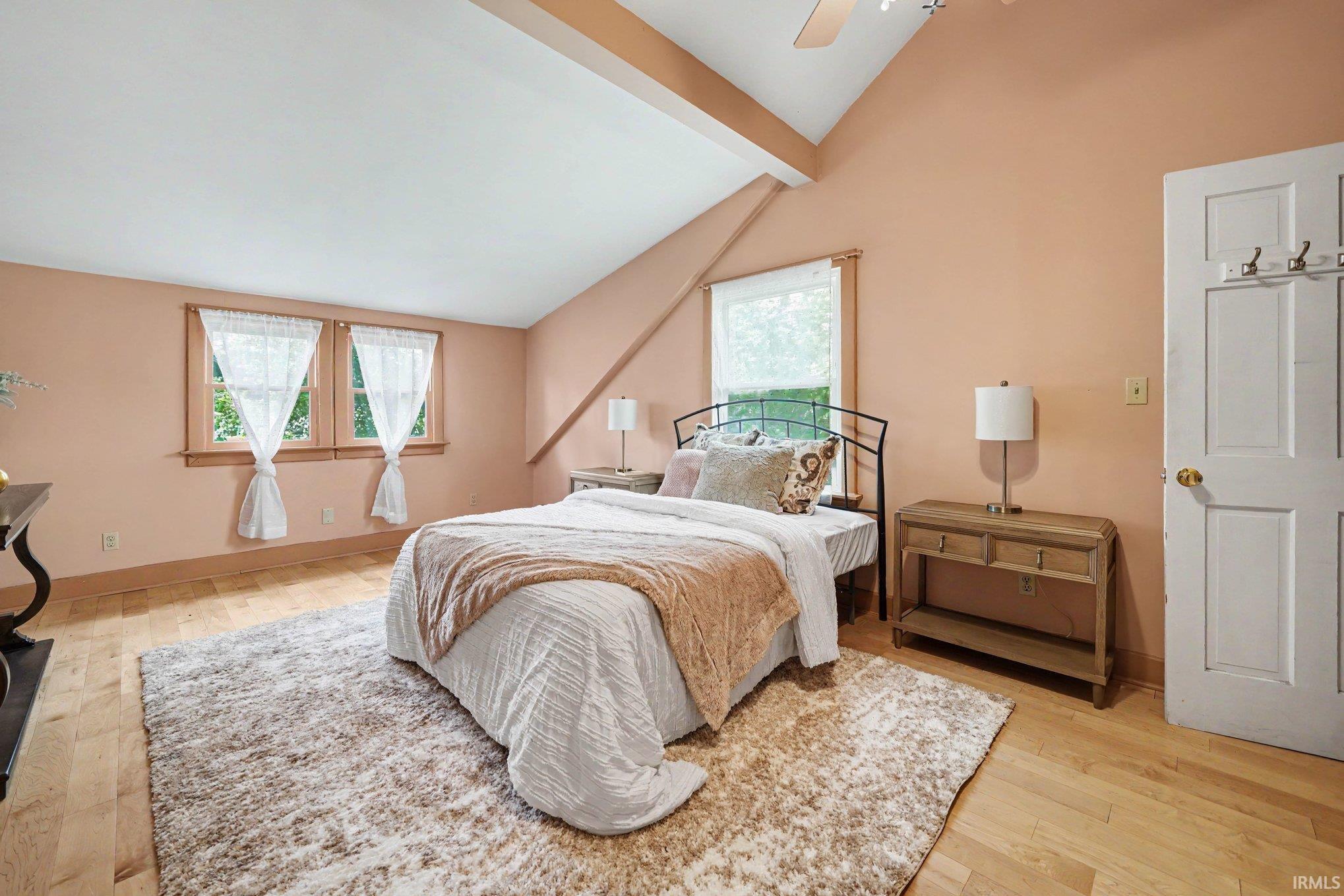 940 Lincoln Way East Mishawaka IN 46544