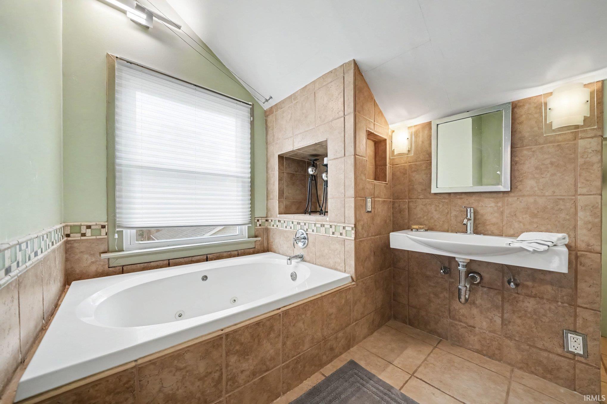 940 Lincoln Way East Mishawaka IN 46544