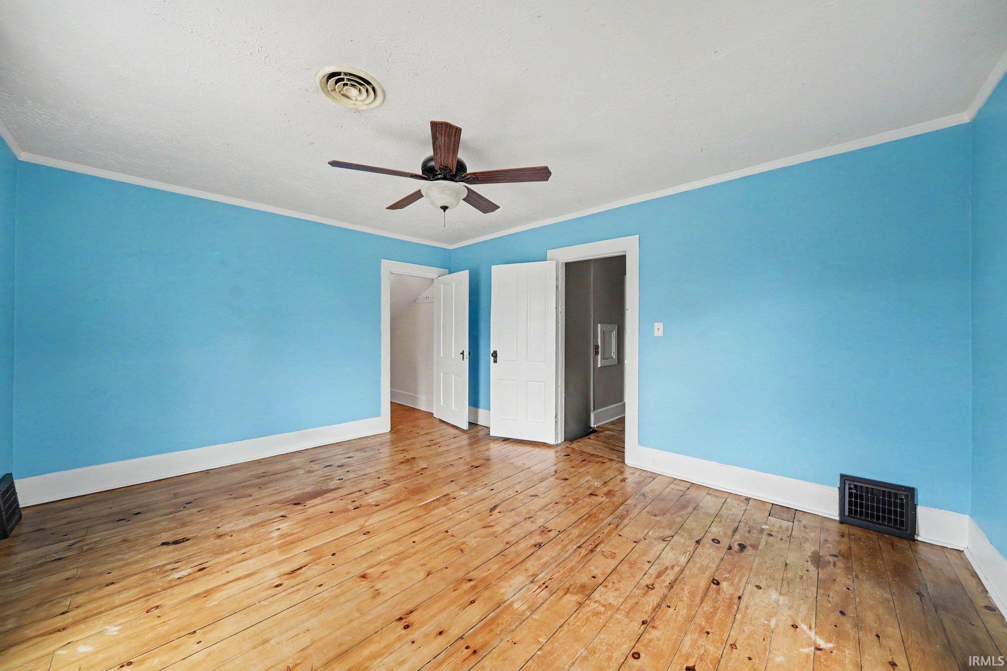 940 Lincoln Way East Mishawaka IN 46544