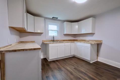 219 N Union Street Winchester IN 47394
