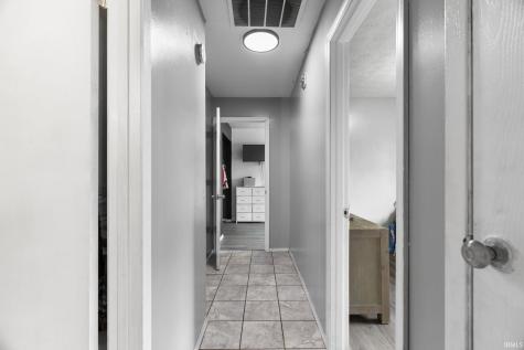 742 Clover Lane Lafayette IN 47905