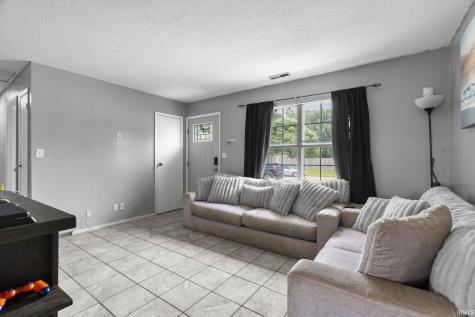 742 Clover Lane Lafayette IN 47905