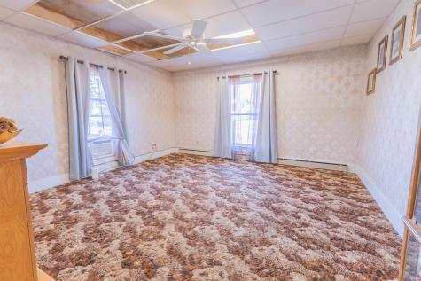 205 S Franklin Street Parker City IN 47368