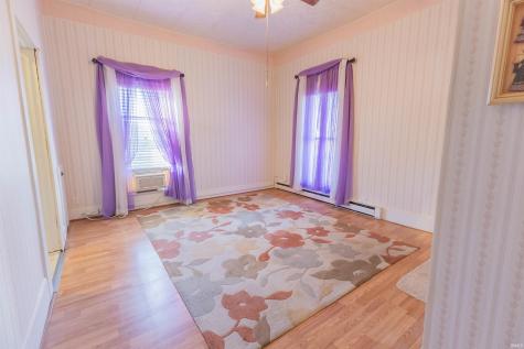 205 S Franklin Street Parker City IN 47368