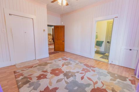 205 S Franklin Street Parker City IN 47368