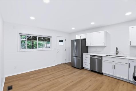 3321 N Stoneycrest Road Bloomington IN 47404