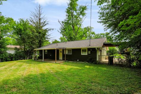 3321 N Stoneycrest Road Bloomington IN 47404
