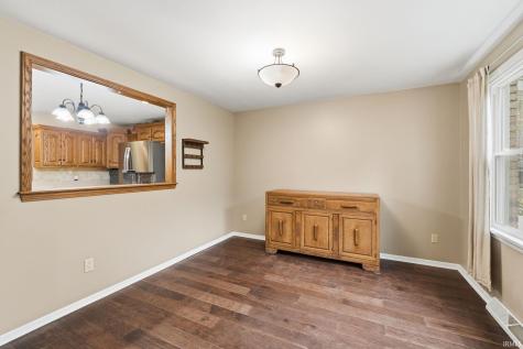 5819 Rosedale Drive Fort Wayne IN 46804