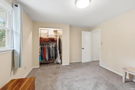 5819 Rosedale Drive Fort Wayne IN 46804