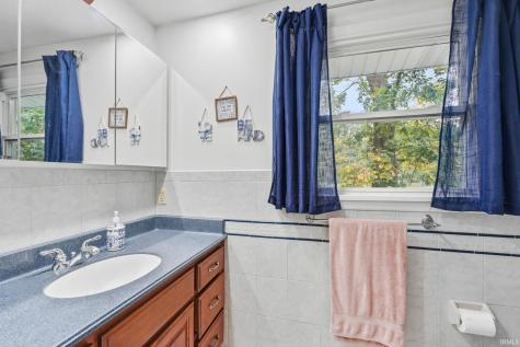 5819 Rosedale Drive Fort Wayne IN 46804