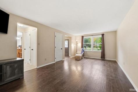 5819 Rosedale Drive Fort Wayne IN 46804