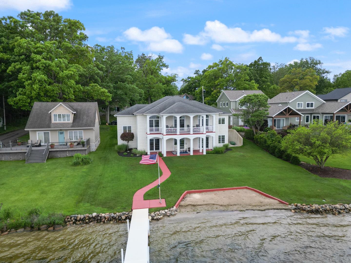 1332 Country Club Terrace Warsaw IN 46580