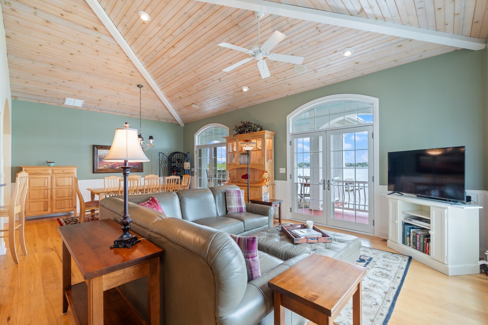1332 Country Club Terrace Warsaw IN 46580