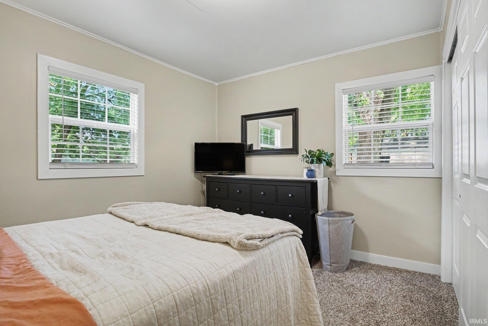 1417 S 11th Street Goshen IN 46526