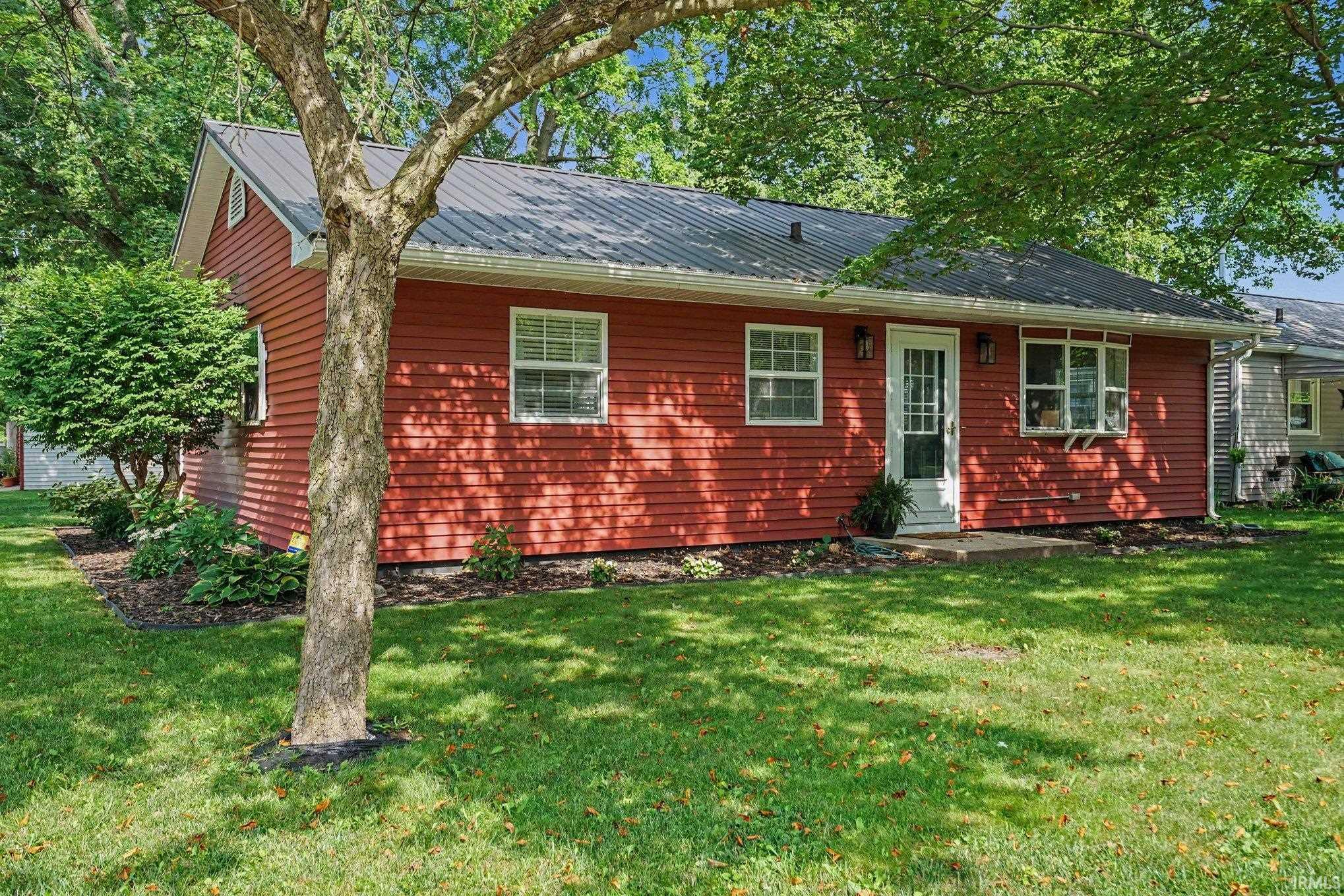 1417 S 11th Street Goshen IN 46526