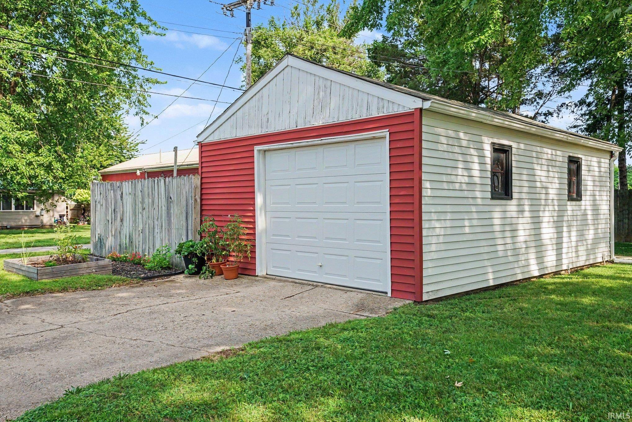 1417 S 11th Street Goshen IN 46526