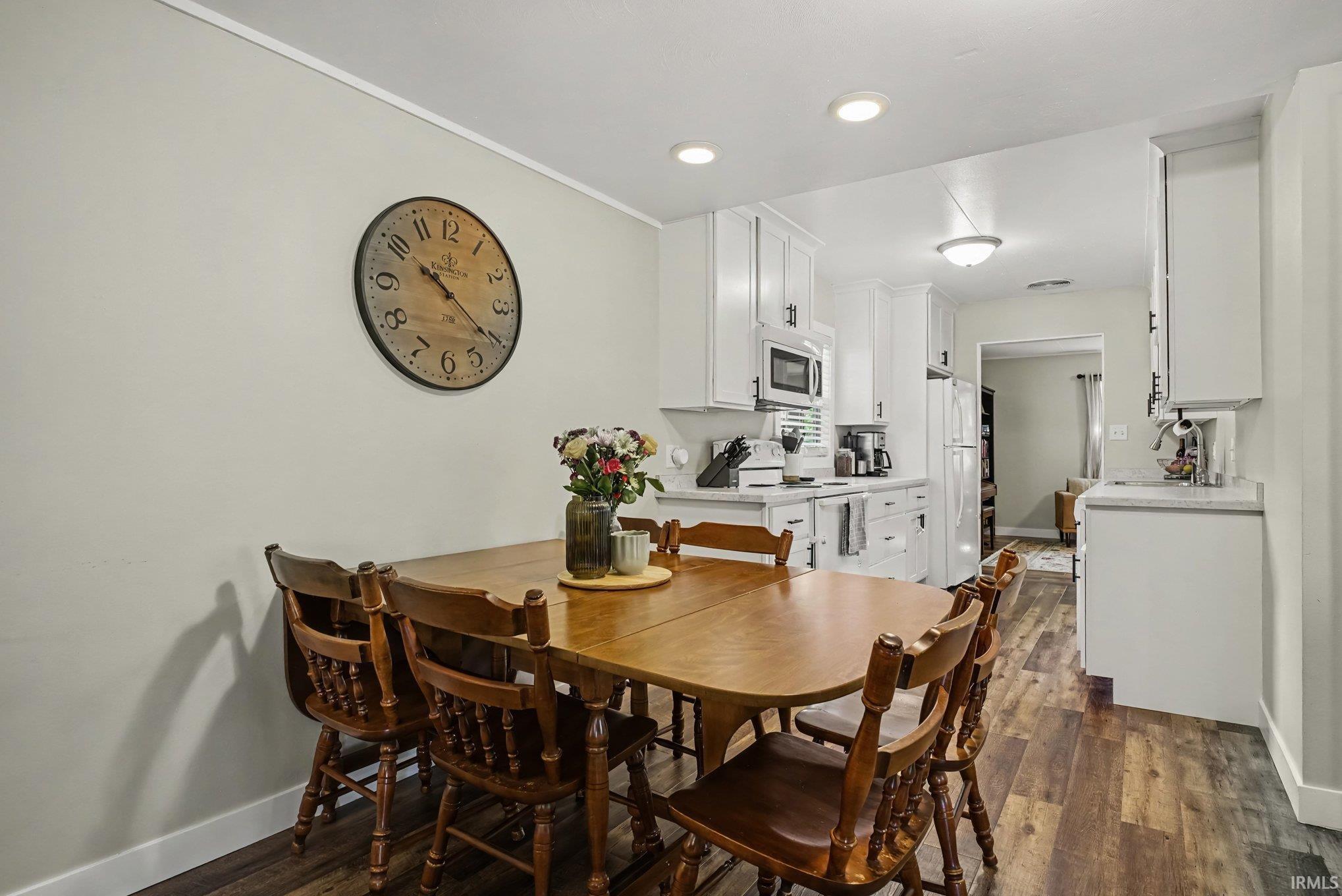 1417 S 11th Street Goshen IN 46526