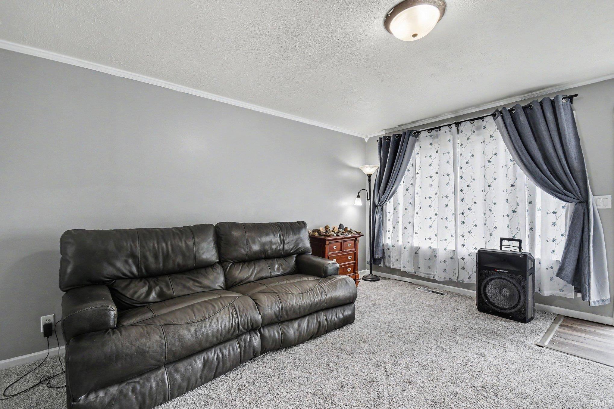 517 E La Salle Avenue Mishawaka IN 46545