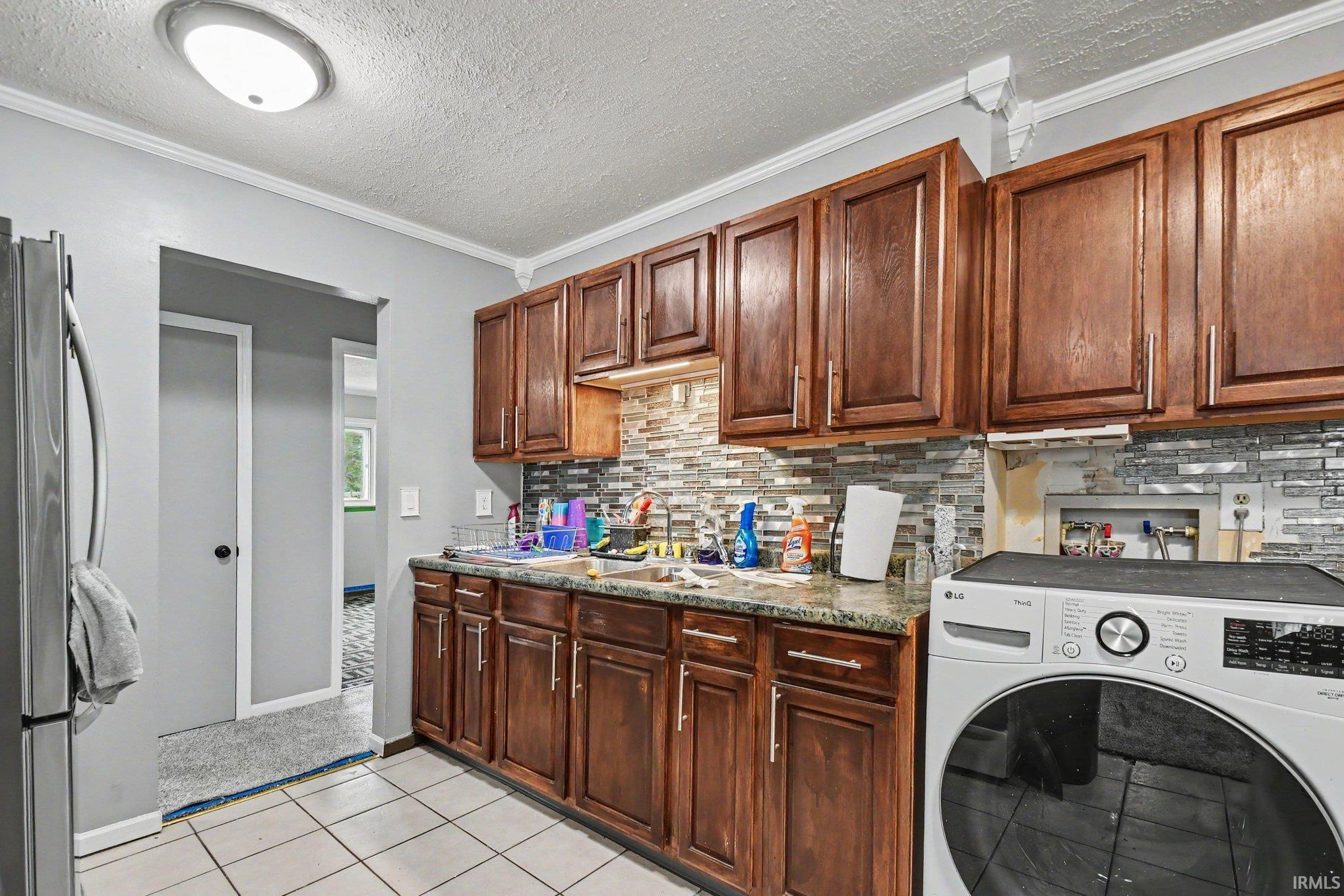 517 E La Salle Avenue Mishawaka IN 46545