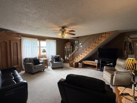9663 W 100 S Francesville IN 47946