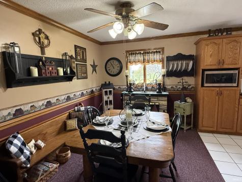 9663 W 100 S Francesville IN 47946