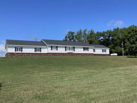 9663 W 100 S Francesville IN 47946