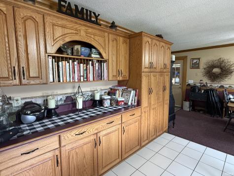 9663 W 100 S Francesville IN 47946