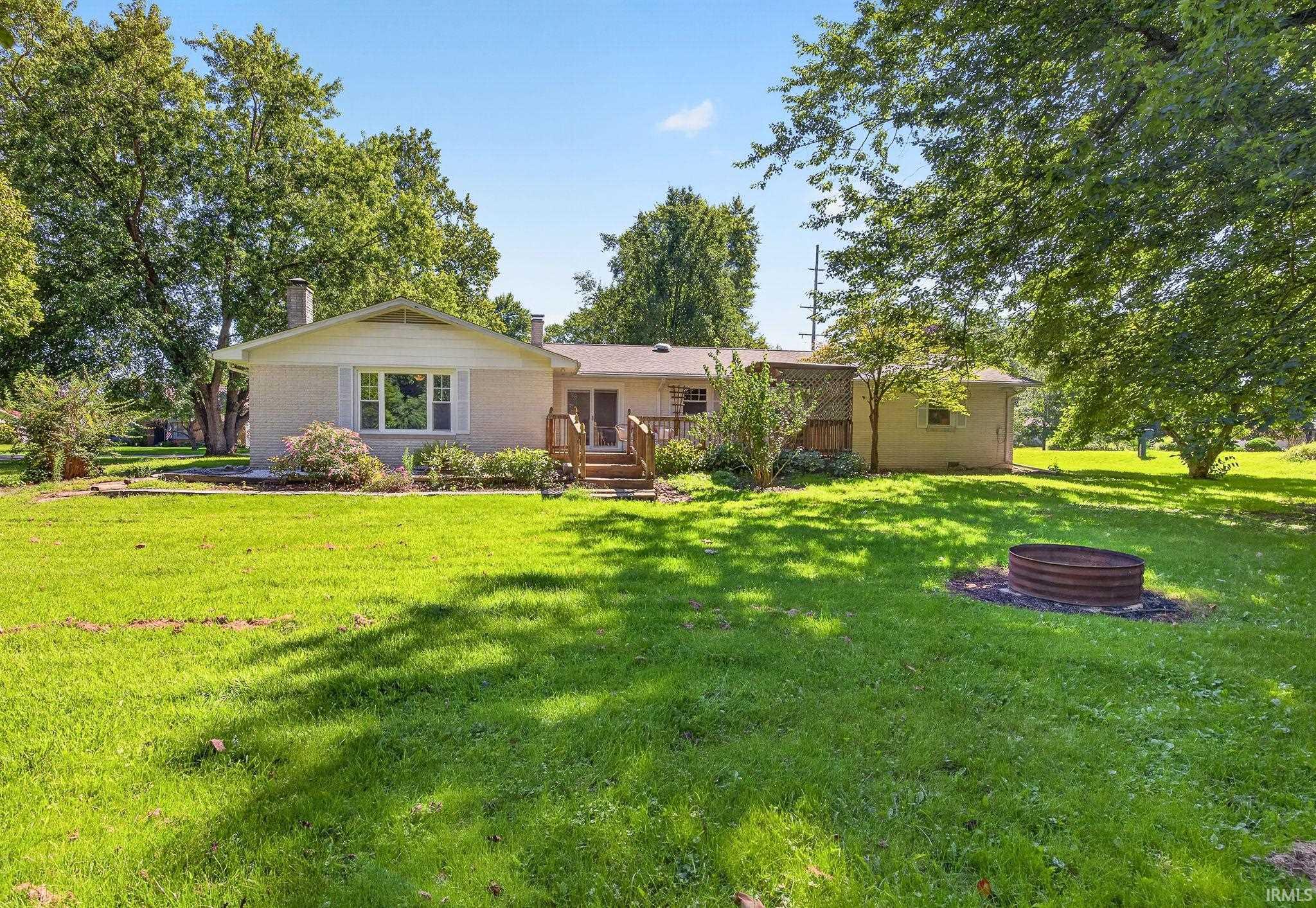 1552 Brookview Avenue Warsaw IN 46580