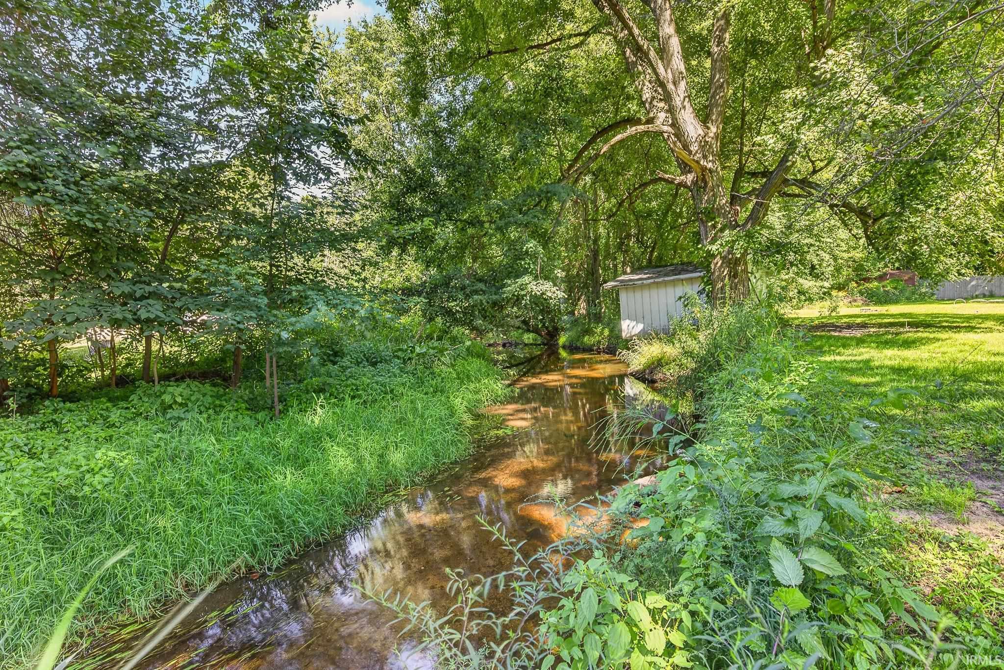 1552 Brookview Avenue Warsaw IN 46580