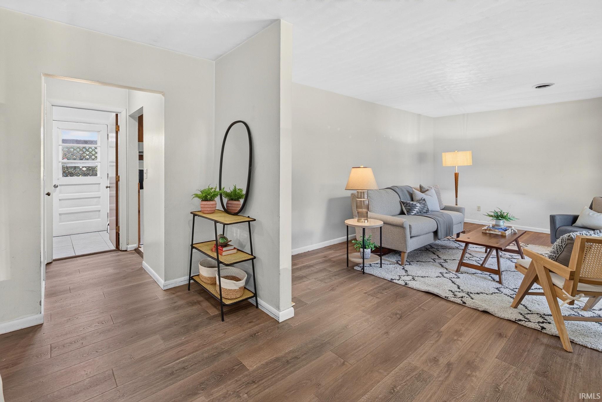 1552 Brookview Avenue Warsaw IN 46580