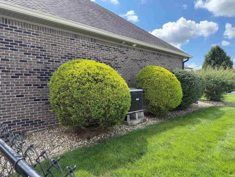 1109 S Deer Run Ellettsville IN 47429