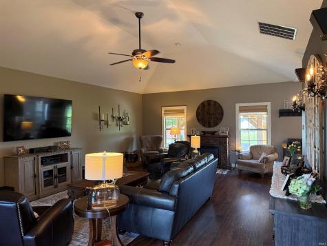 1109 S Deer Run Ellettsville IN 47429