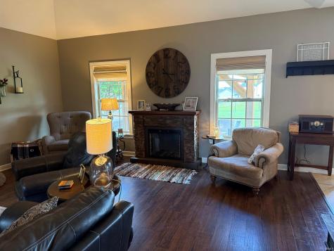 1109 S Deer Run Ellettsville IN 47429