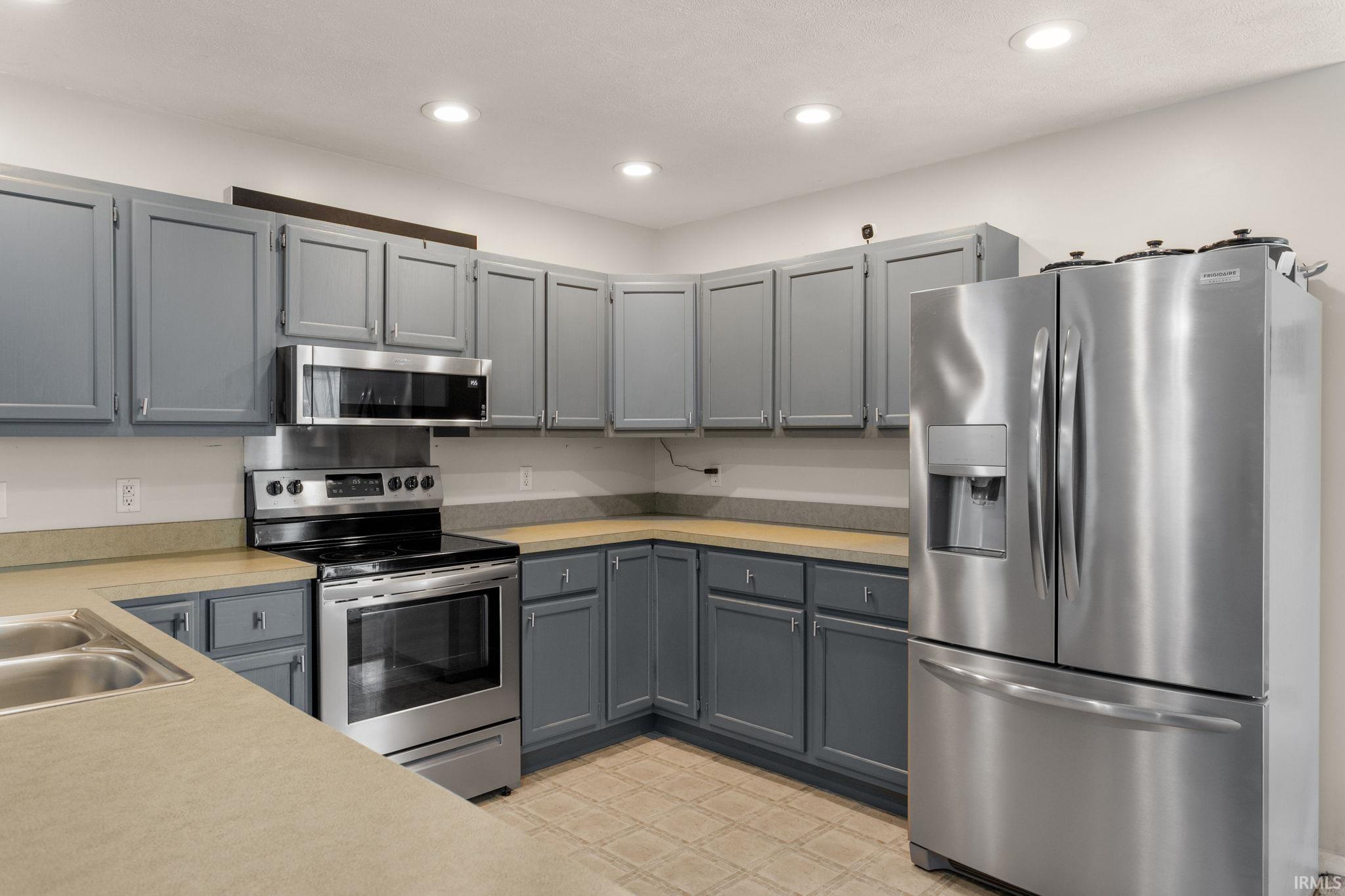 1218 S 34th Street South Bend IN 46615