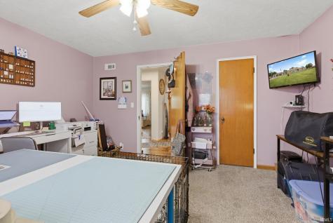 7010 E State Road 28 Elwood IN 46036