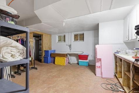 7010 E State Road 28 Elwood IN 46036