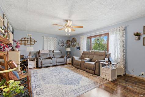 7010 E State Road 28 Elwood IN 46036