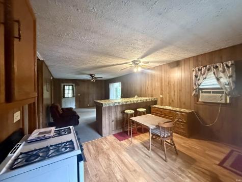 16093 Mcbride Bluff Road Shoals IN 47581
