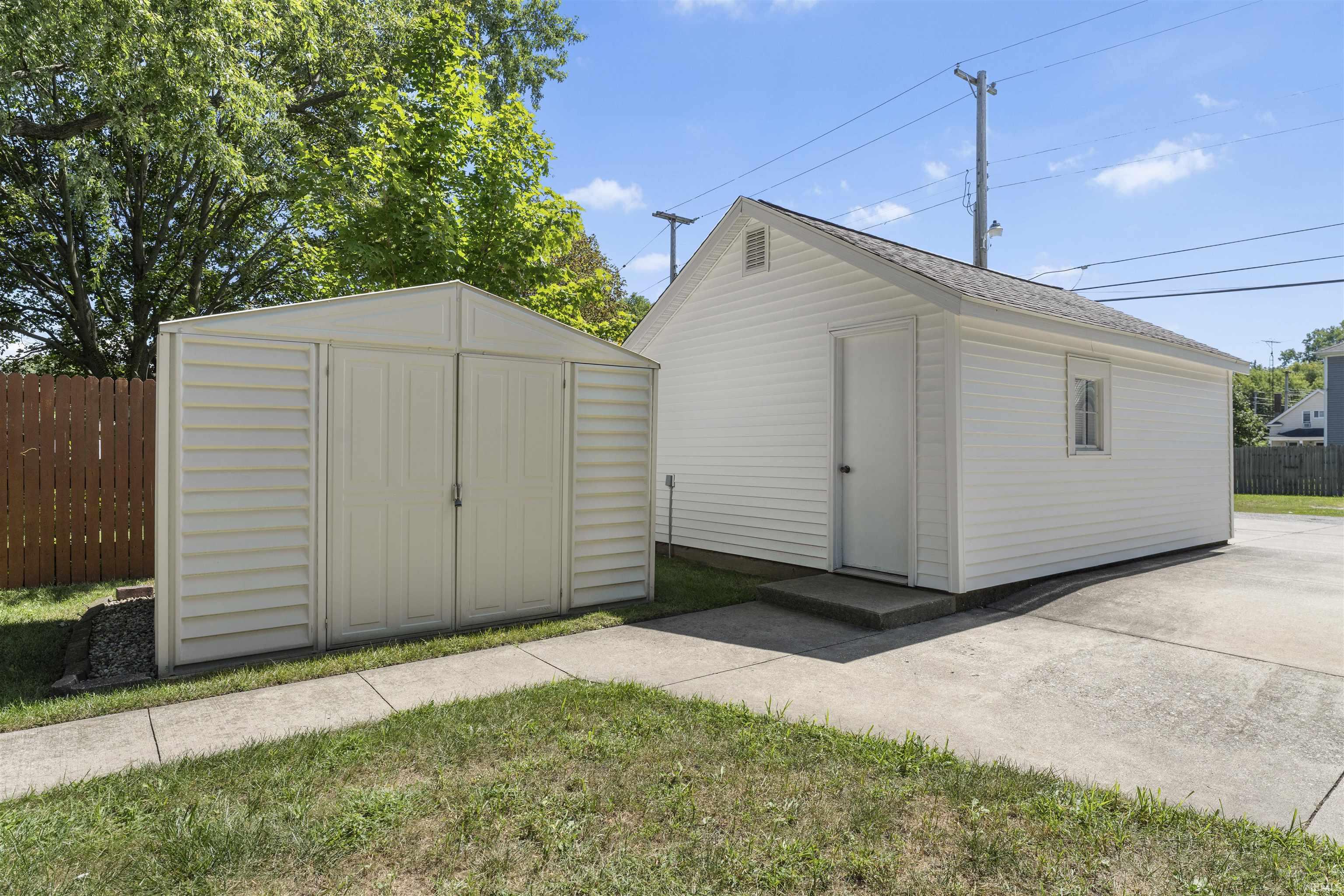 845 E 3rd Street Mishawaka IN 46544