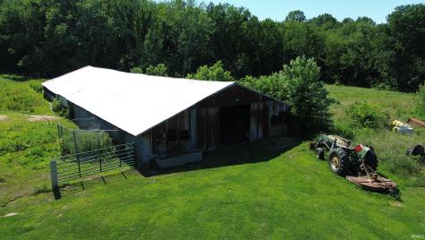 5768 N Old 41 Highway Vincennes IN 47591